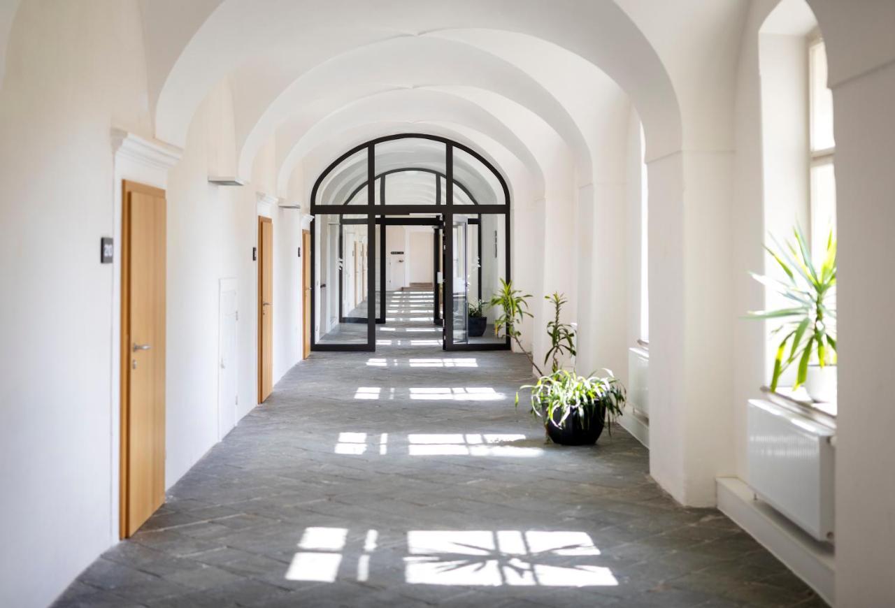 Jufa Hotel Stift Gurk ภายนอก รูปภาพ