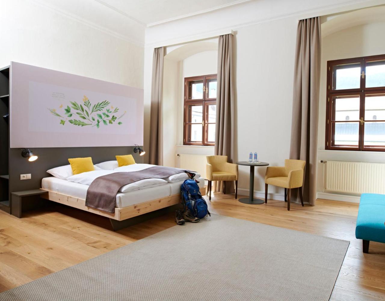 Jufa Hotel Stift Gurk ภายนอก รูปภาพ
