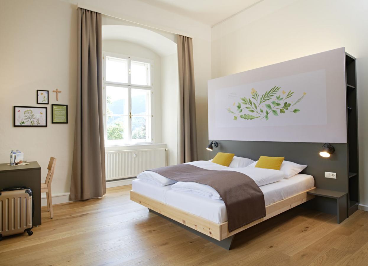 Jufa Hotel Stift Gurk ภายนอก รูปภาพ